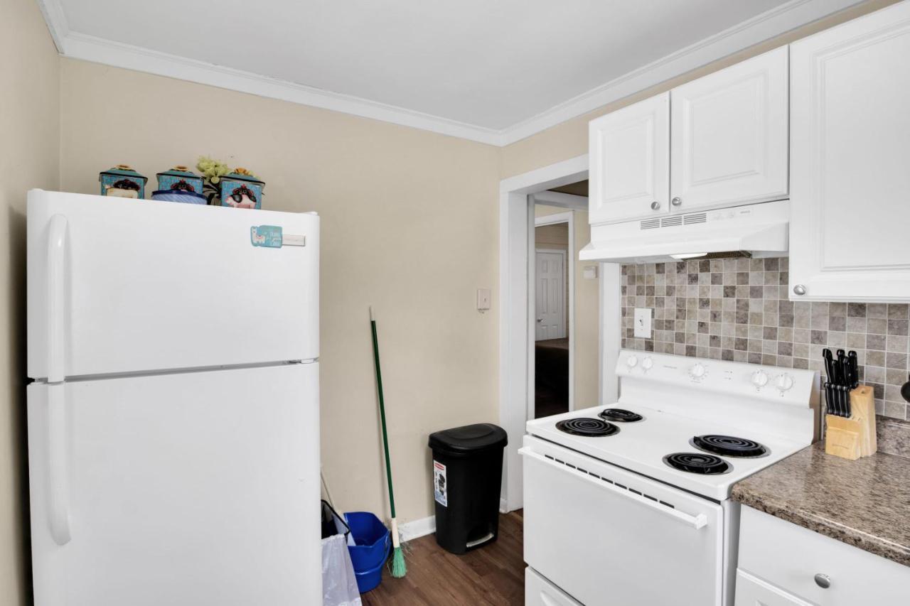 Small 2br East Knox apartment Pet friendly Knoxville Exteriör bild