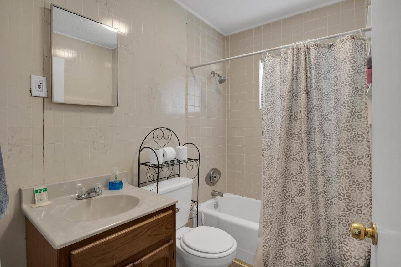 Small 2br East Knox apartment Pet friendly Knoxville Exteriör bild
