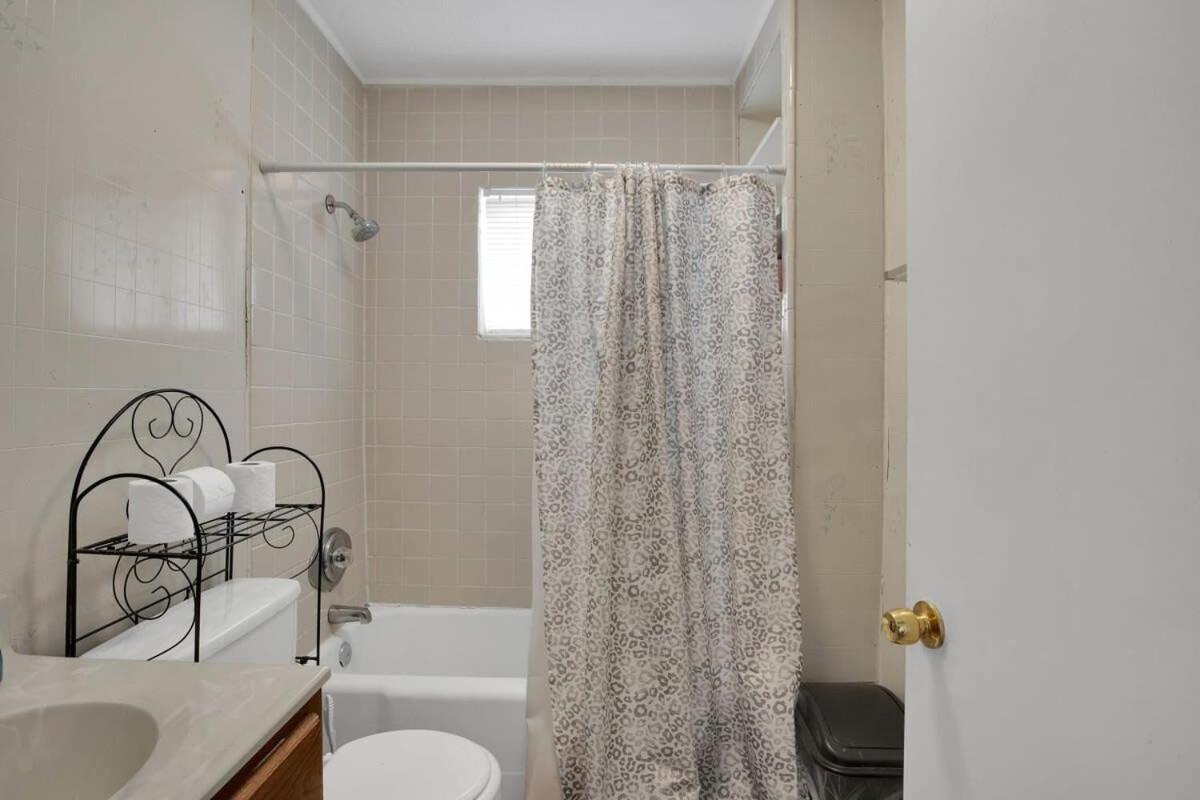 Small 2br East Knox apartment Pet friendly Knoxville Exteriör bild