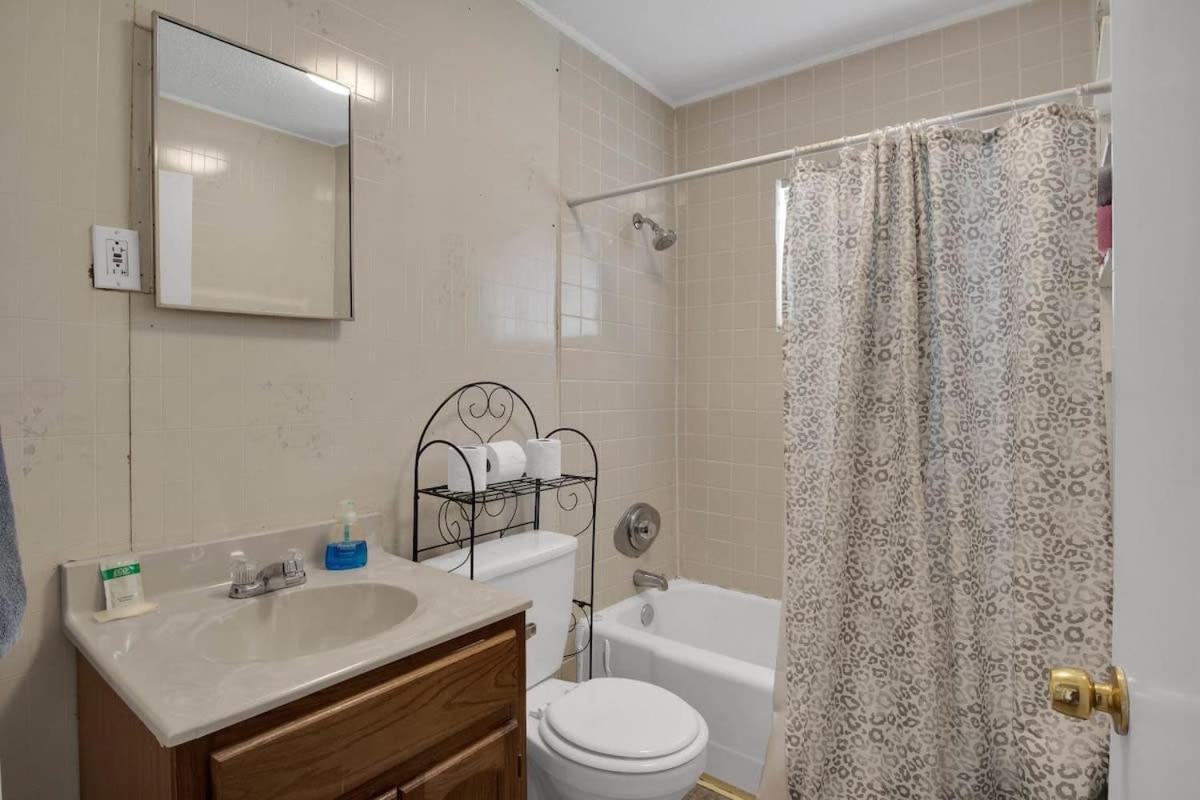 Small 2br East Knox apartment Pet friendly Knoxville Exteriör bild